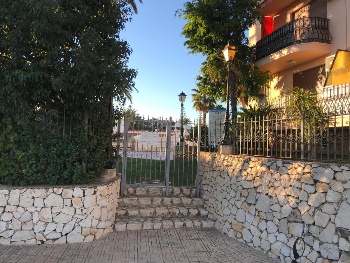 Estudio En Denia Con Piscina Y Wifi Privada, A 100 M Del Mar 外观 照片